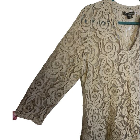 Tommy Bahama Cream Rose Lace Blouse, Size L - Picture 2 of 7